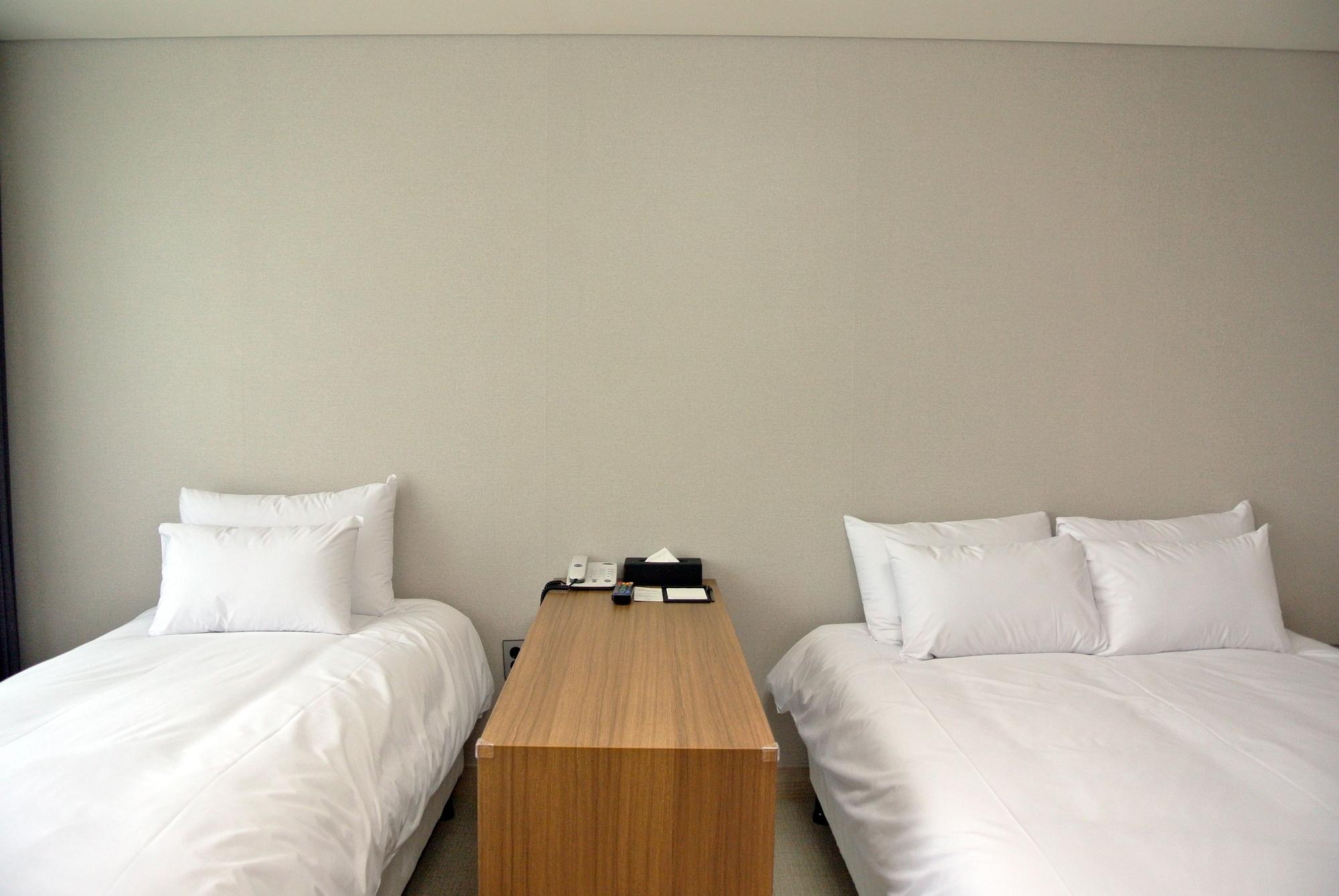 Jeju Noblesse Hotel Bagian luar foto